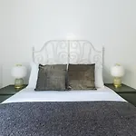 Stunning Istanbul Retreat 3 Min To Kanyon Mall