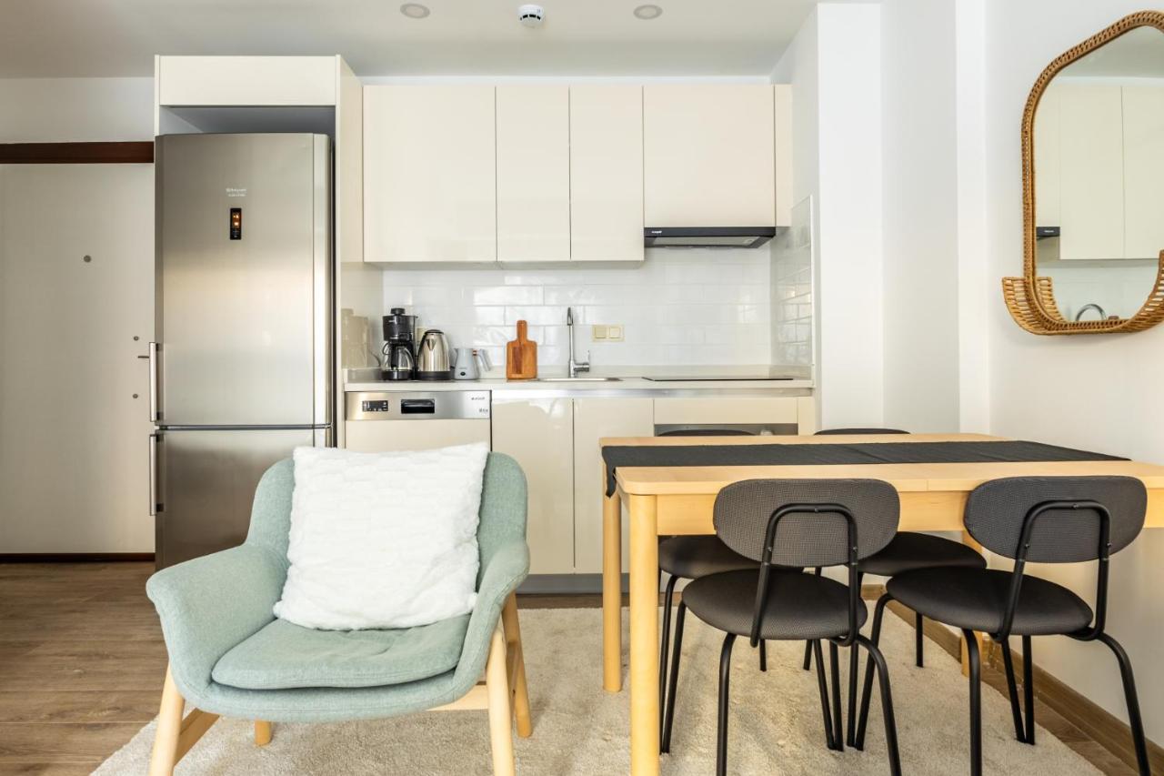 Stunning Retreat 3 Min To Kanyon Mall
