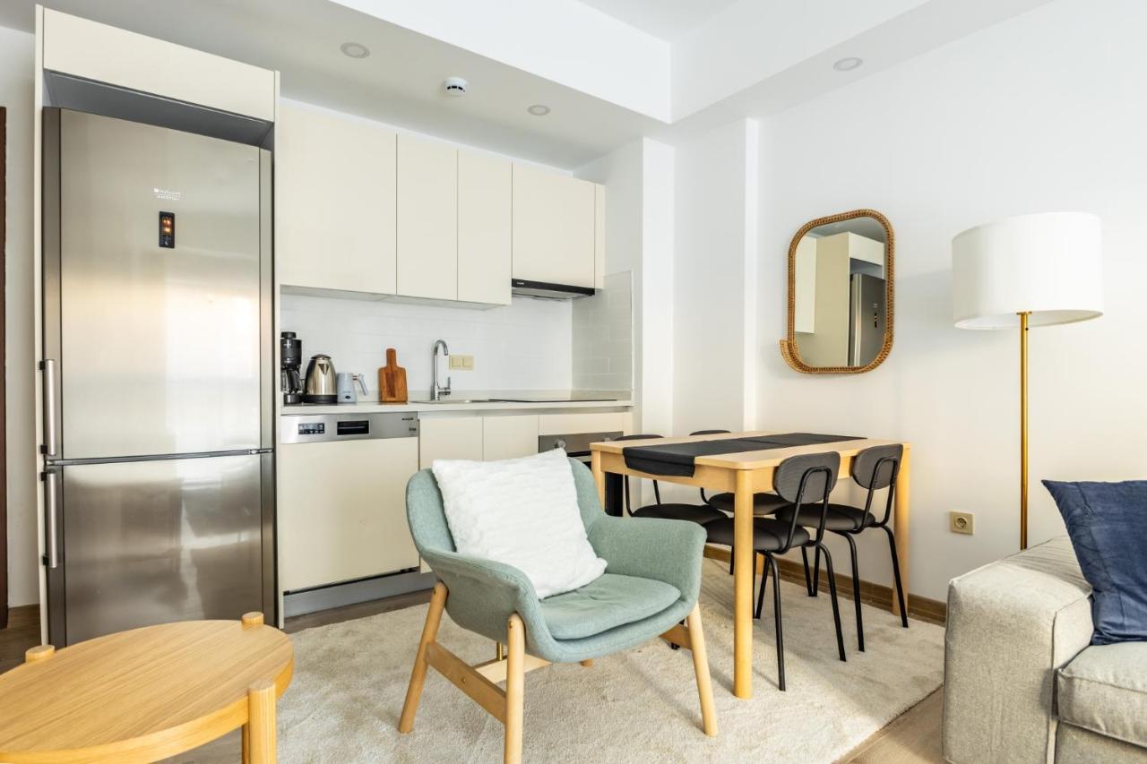 Daire Stunning Retreat 3 Min To Kanyon Mall İstanbul